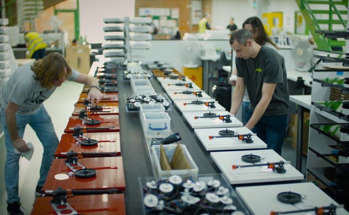 Planar 2 and Planar 3 production at the Rega factory