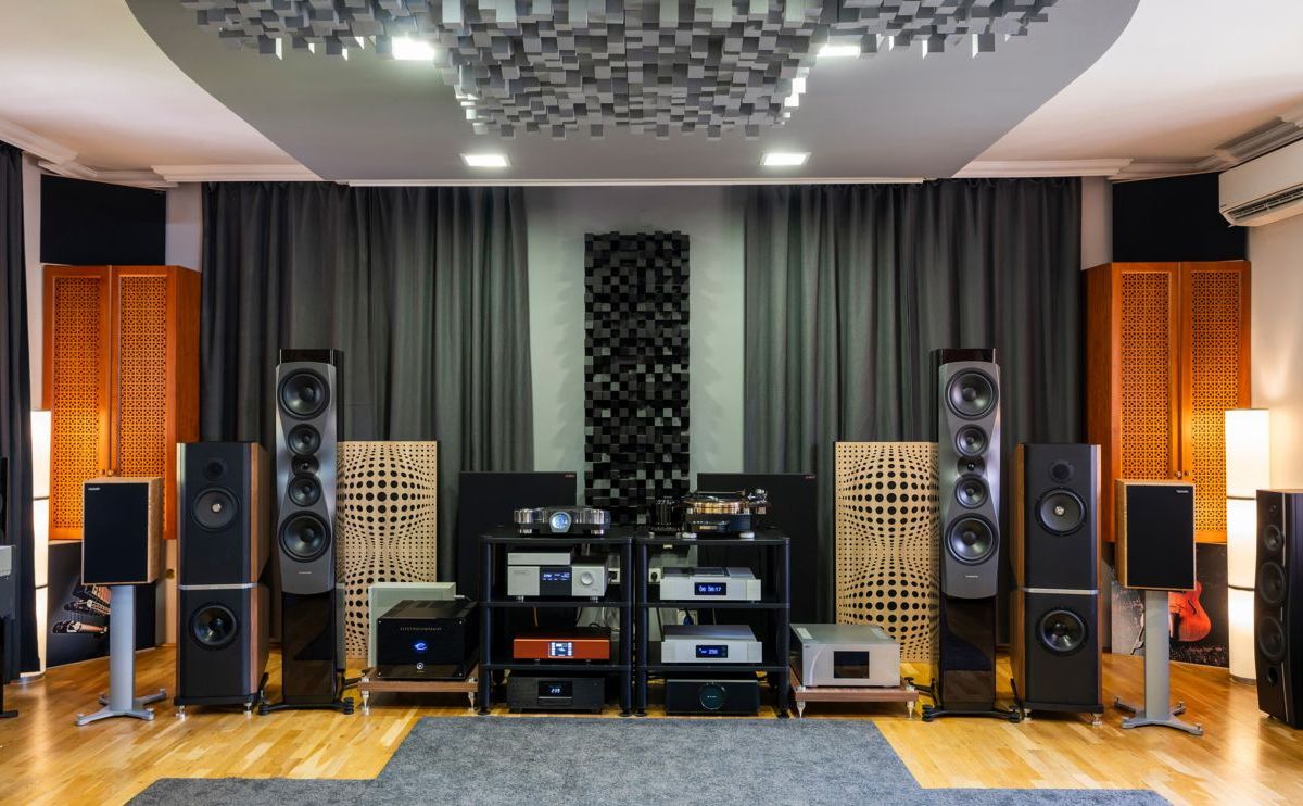 dram_audio_hero_1_(1).jpg
